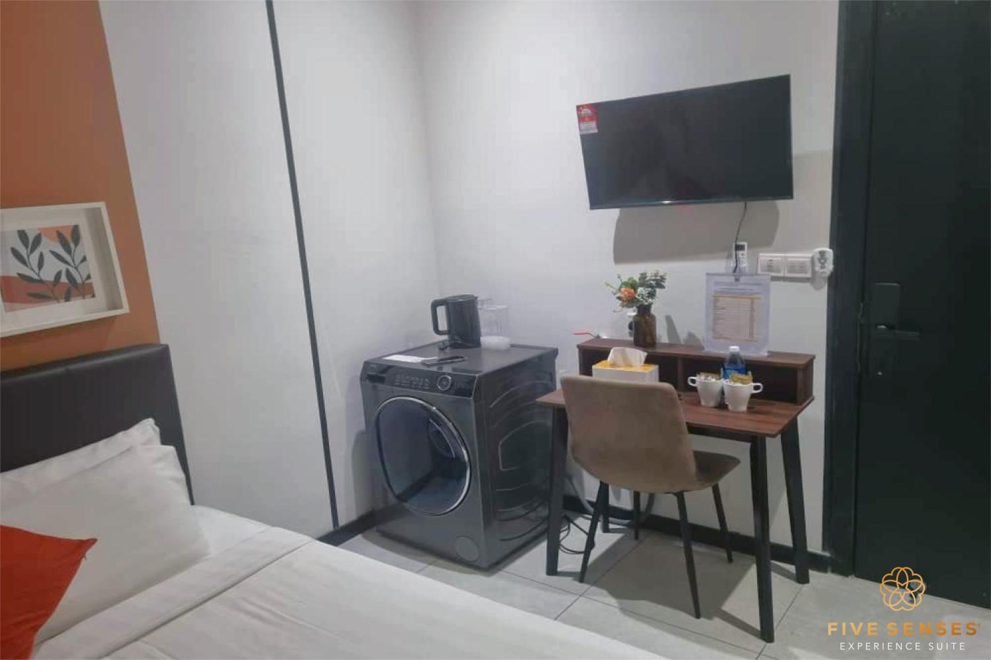 Neu Suites Residence Kuala Lumpur, Roam Room photo